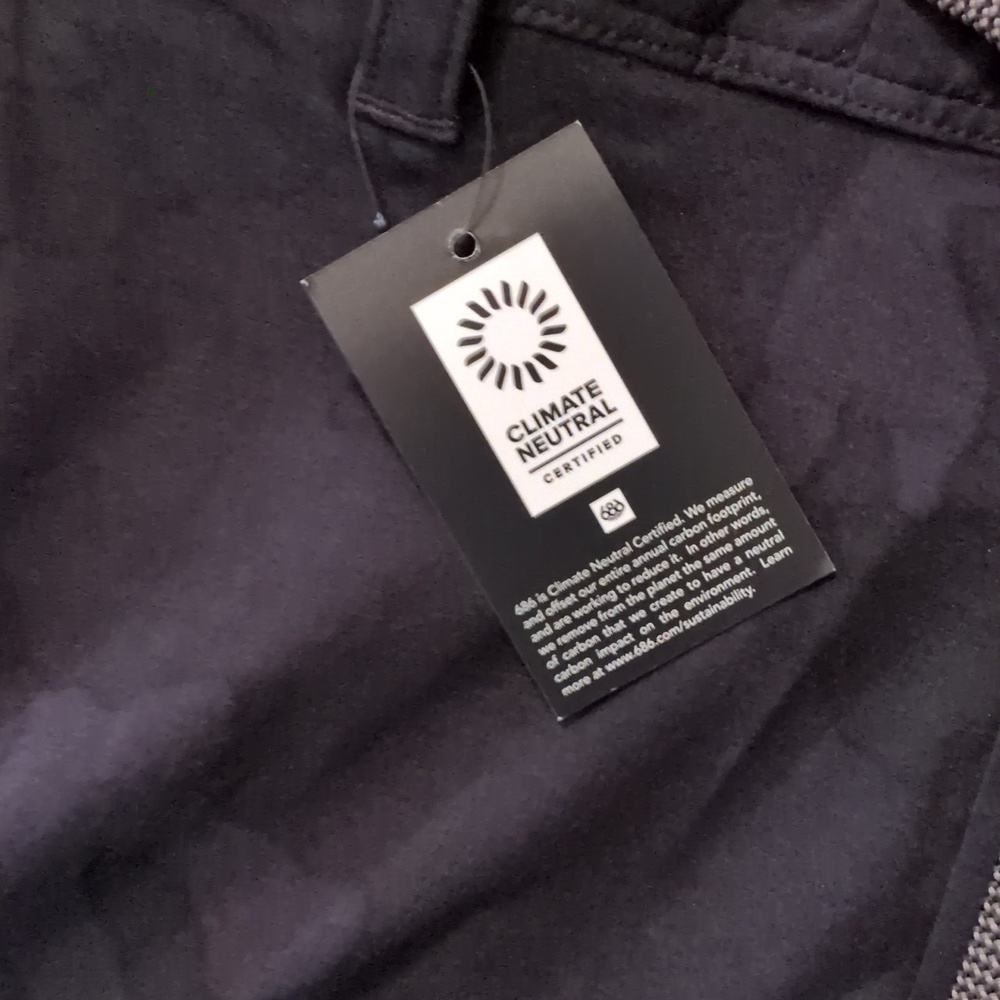 686 Everywhere Featherlight Black Chino Shorts Size 30x8 - Picture 3 of 12